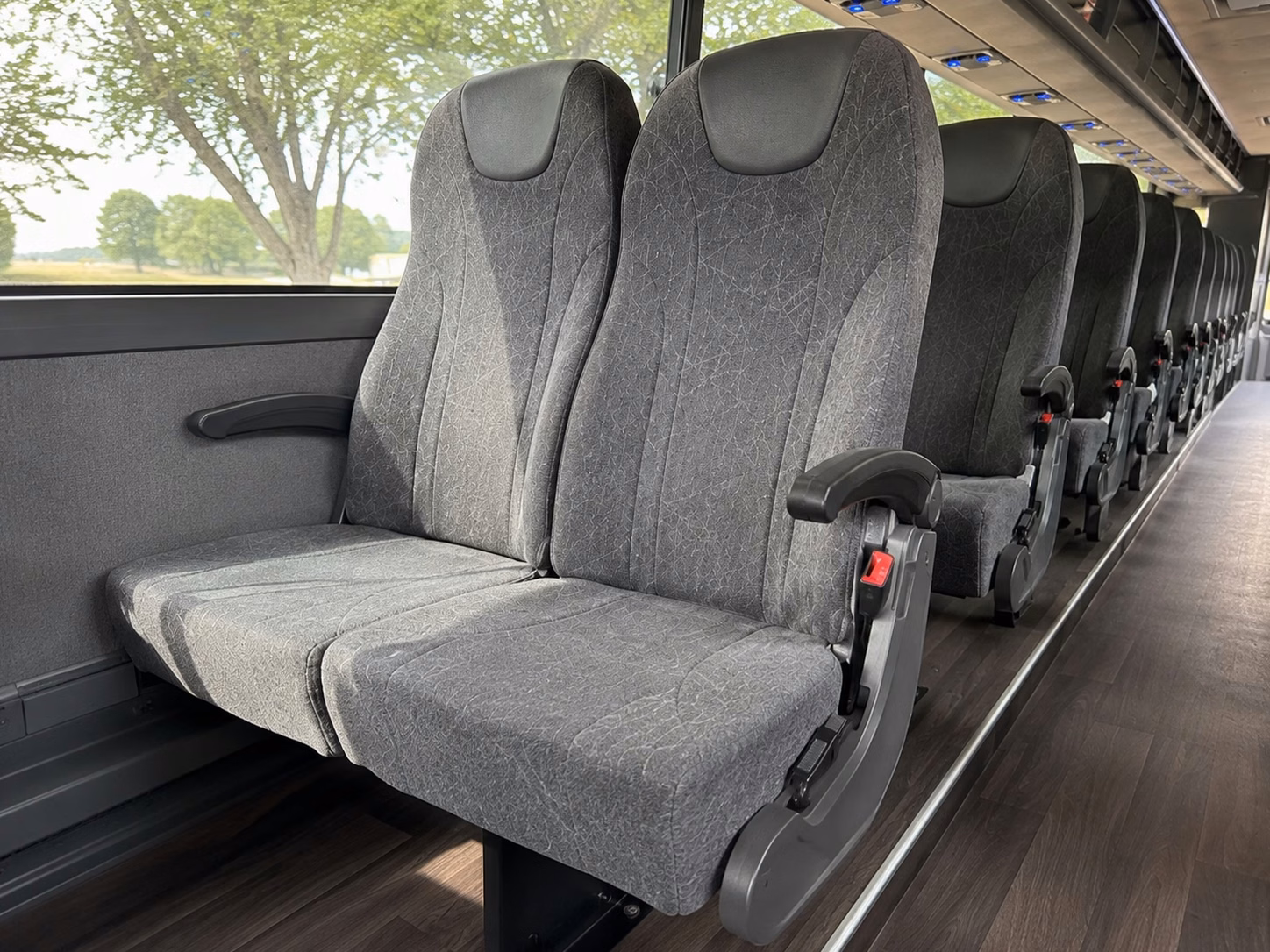 albuquerque airport wedding shuttle service for out of town guests
