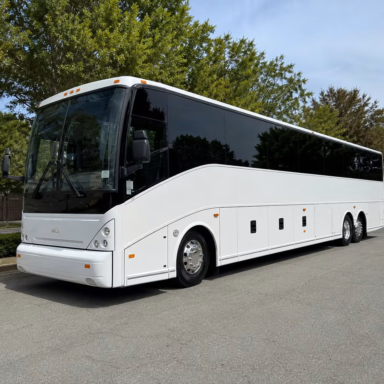 busrentalalbuquerque com makes employee transportation easy for albuquerque s healthcare tech and government sectors