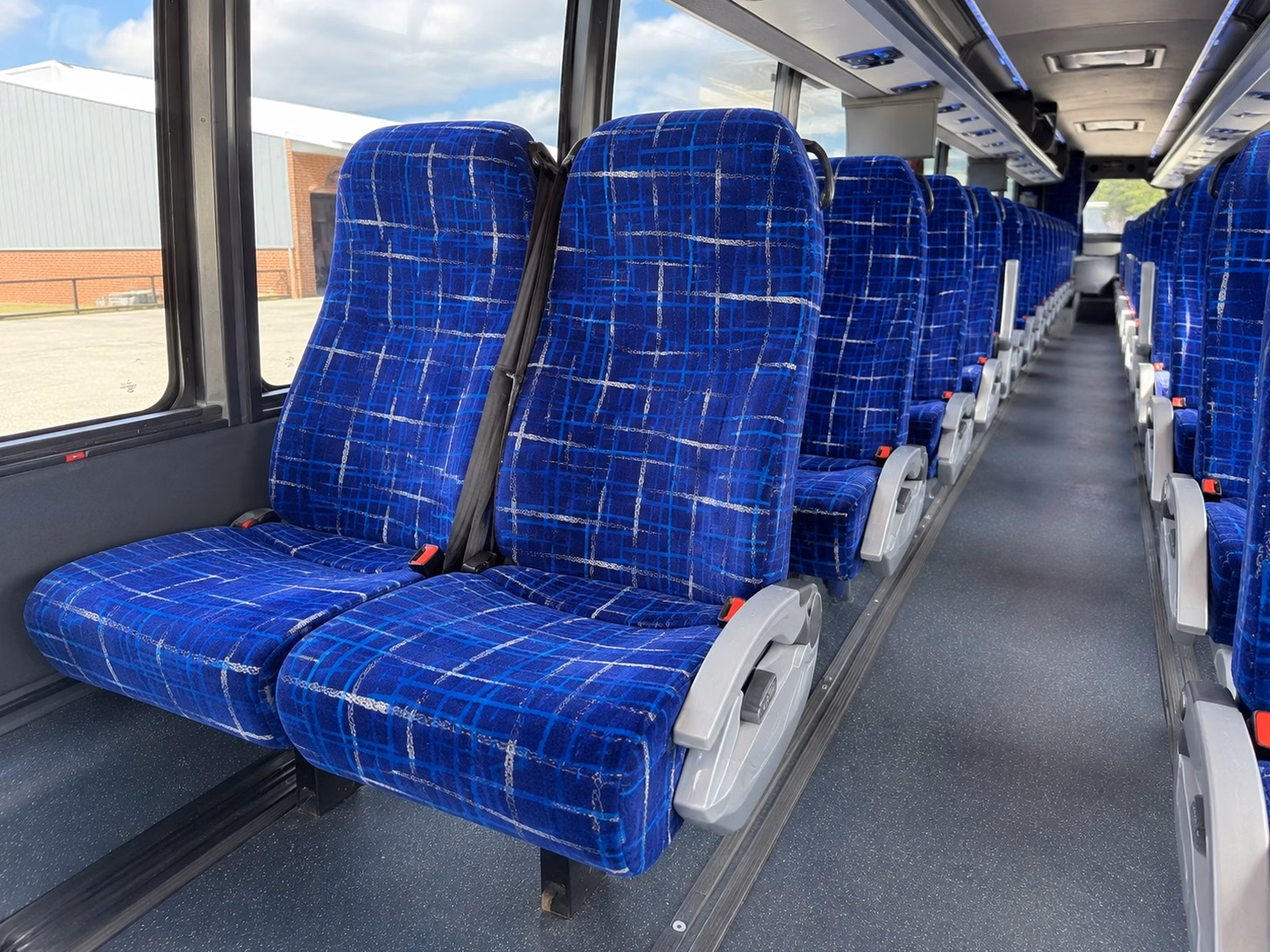 school field trip charter bus rentals in albuquerque