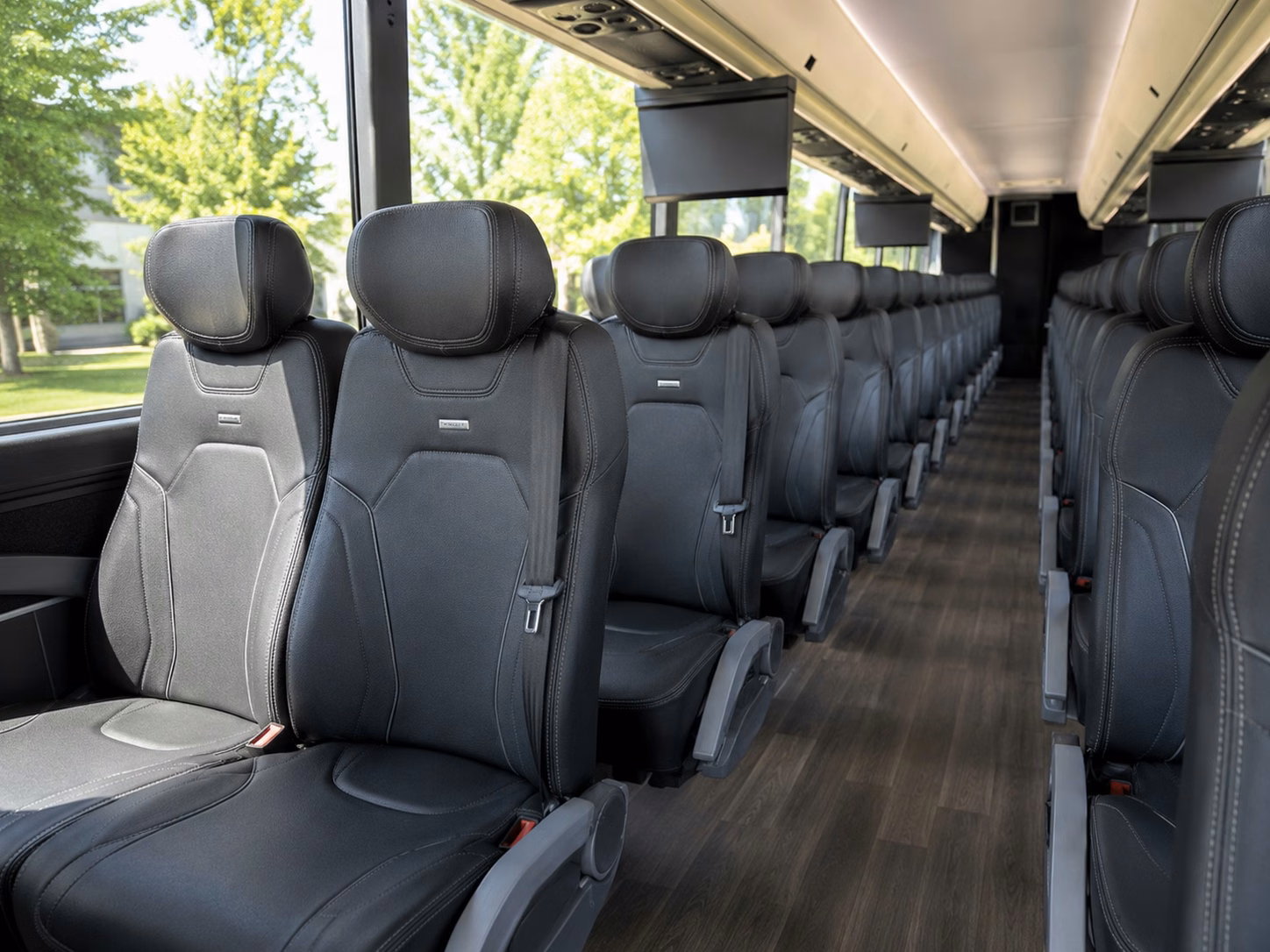 shuttle buses for albuquerque hotel guests and ceremony to reception transfers